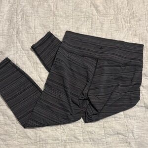 lululemon athletica Black and Gray Textured Leggings